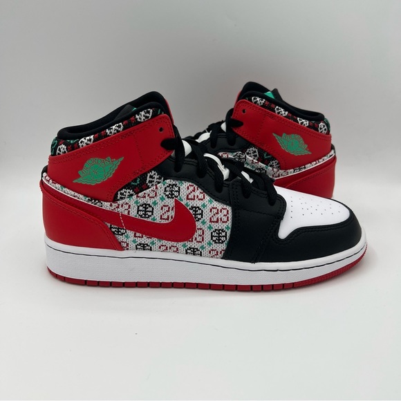NWB Air Jordan 1 Mid GS SE Ugly Christmas Sweater/ Holiday 2021 Sneakers - Picture 2 of 9